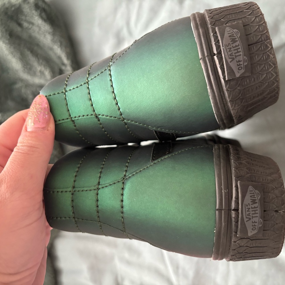 Vans Slytherin Hightops - Picture 4 of 5